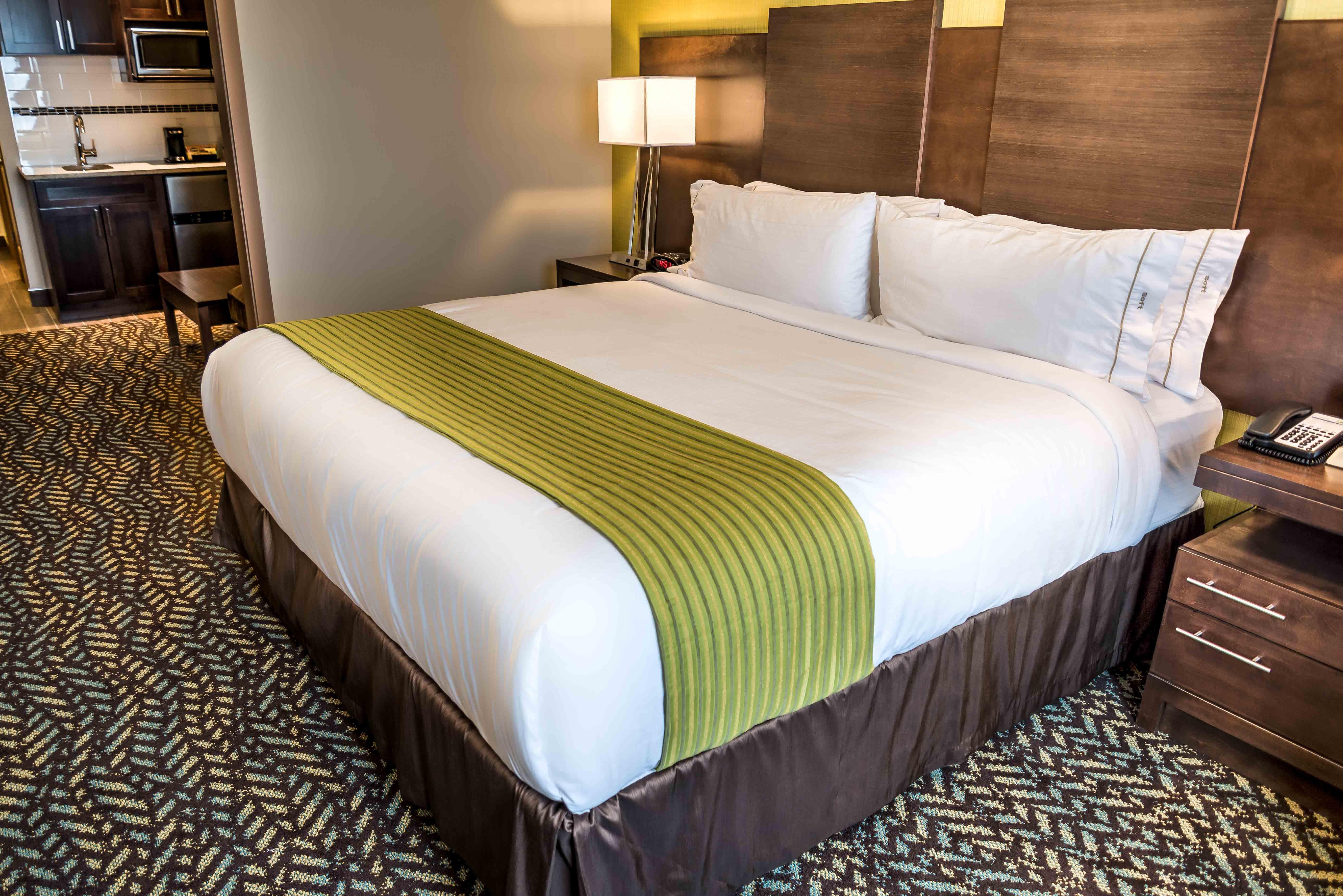 Holiday Inn Express & Suites Spruce Grove - Stony Plain By Ihg Exterior foto