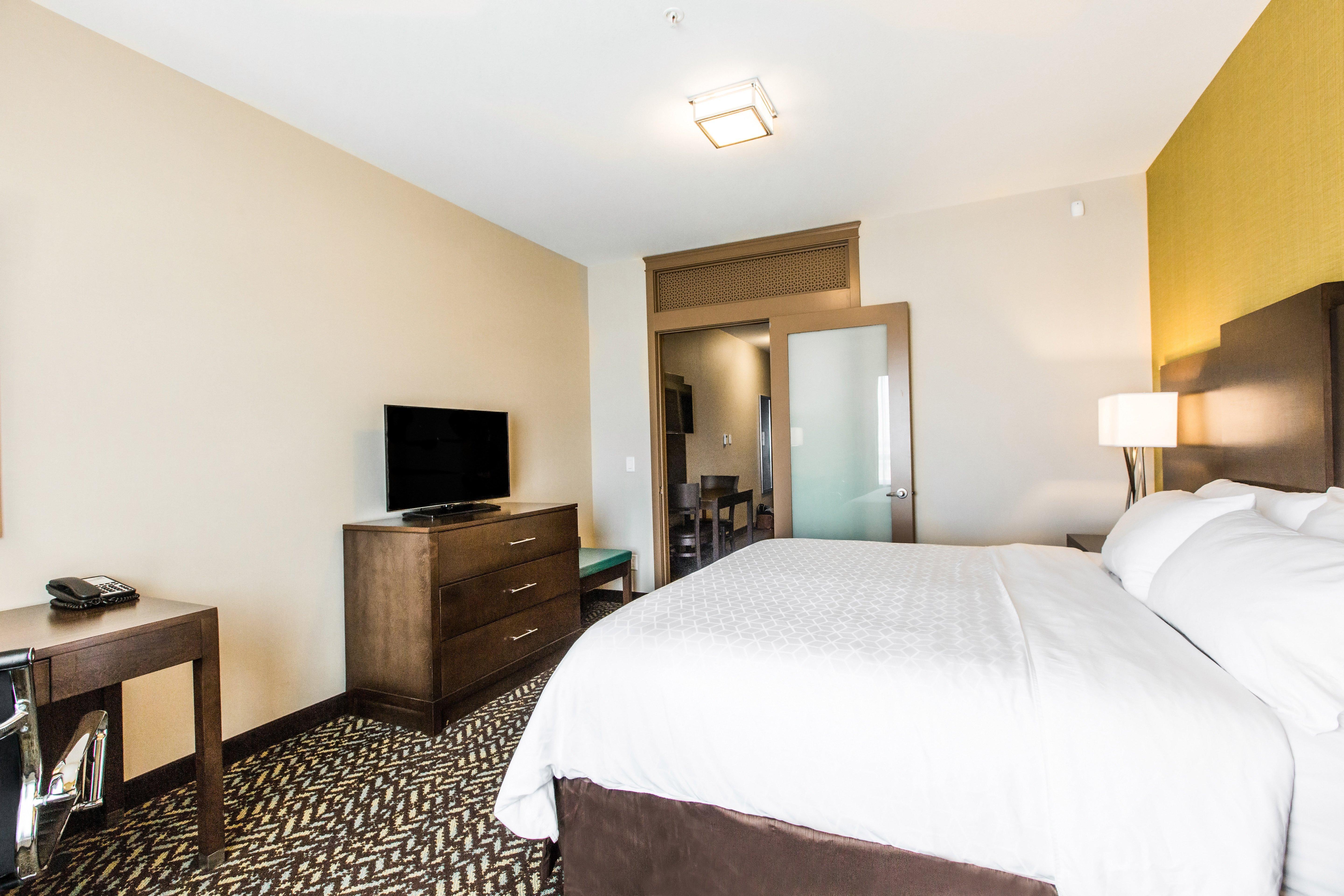 Holiday Inn Express & Suites Spruce Grove - Stony Plain By Ihg Exterior foto